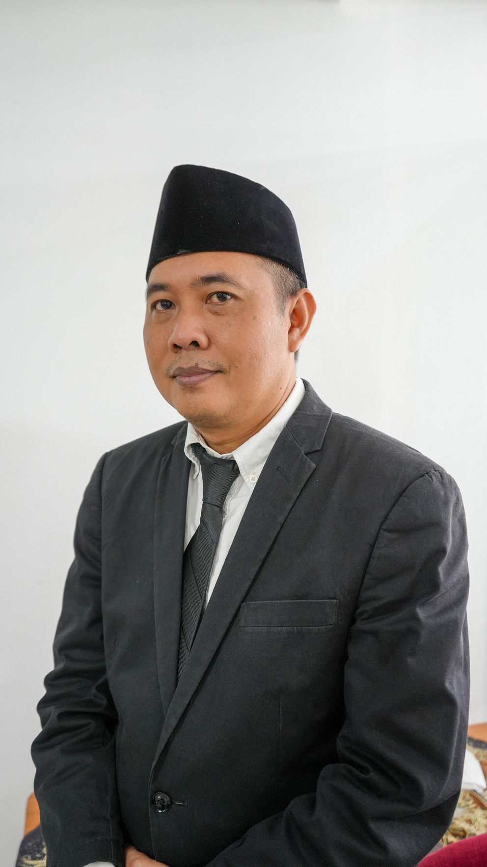 Prof. Dr. Yon Machmudi